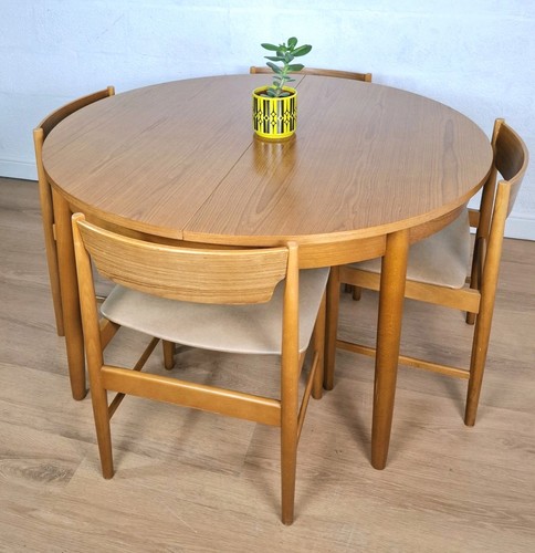 Mid century round - mid,