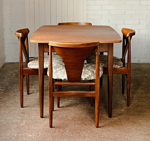 Elliot newbury eon teak - of,