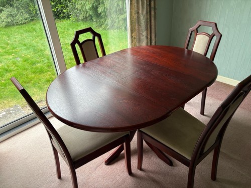Dining room extendable table - dining,