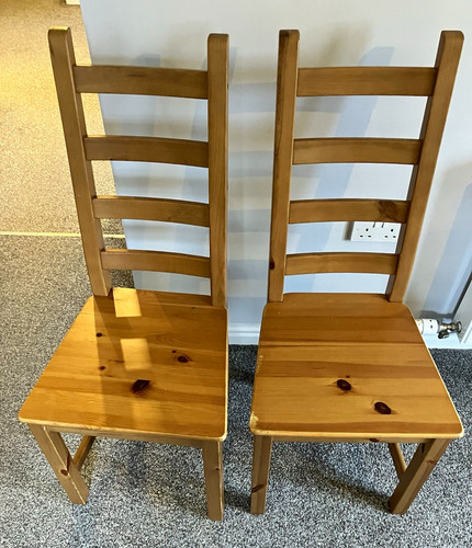 Extending wood dining table - extending,