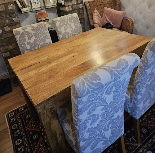 Solid oak dining table and - table,