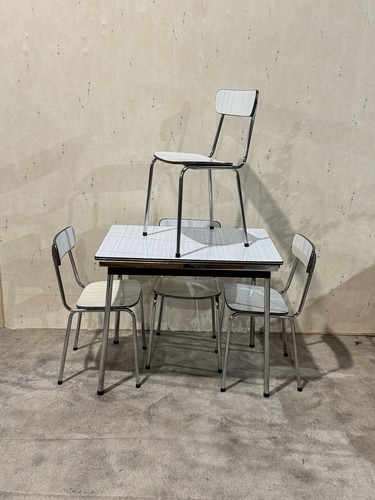 Vintage tavo breakfast table - breakfast,