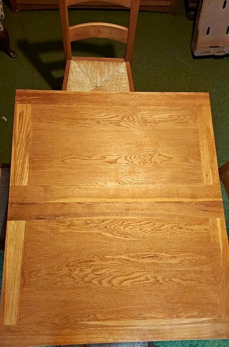 Extendable lighy oak dining - extendable,