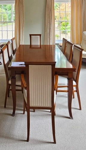 Large traditional solid wood - large,