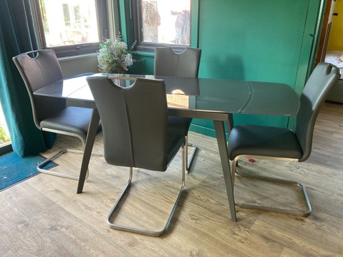 Dining table chairs - 4,