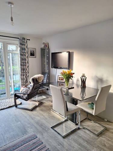 Extending dining table and - table,