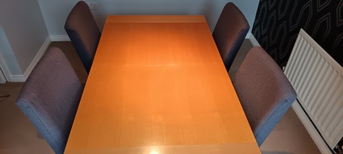 Extendable dining table - extendable,