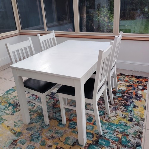Extendable table and chairs - extendable,