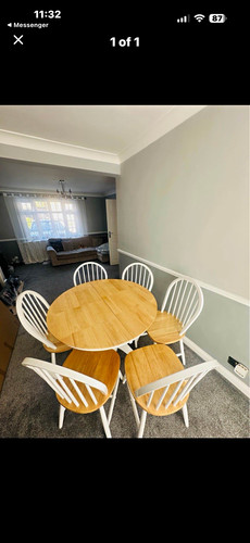 Extending wood dining table - wood, &